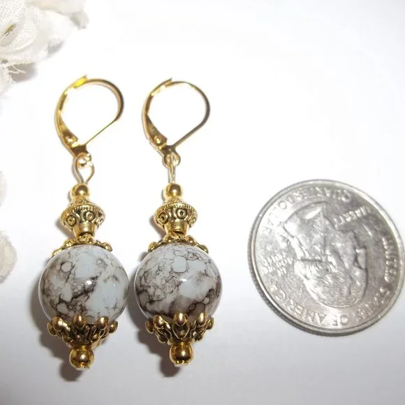 Gold Brown White Beaded Dangle Earrings Set Lever Back Gift Idea for Her 7134 - Picture 2 of 8